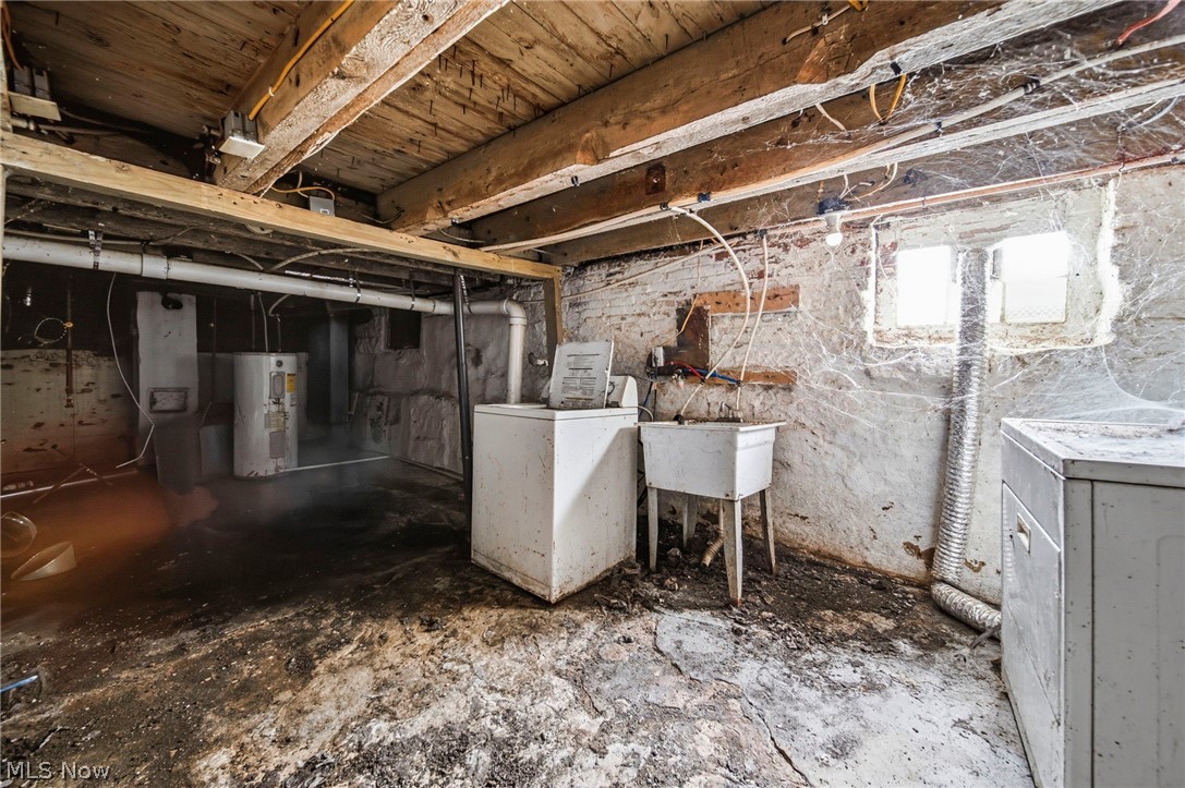 E J Weils - Residential