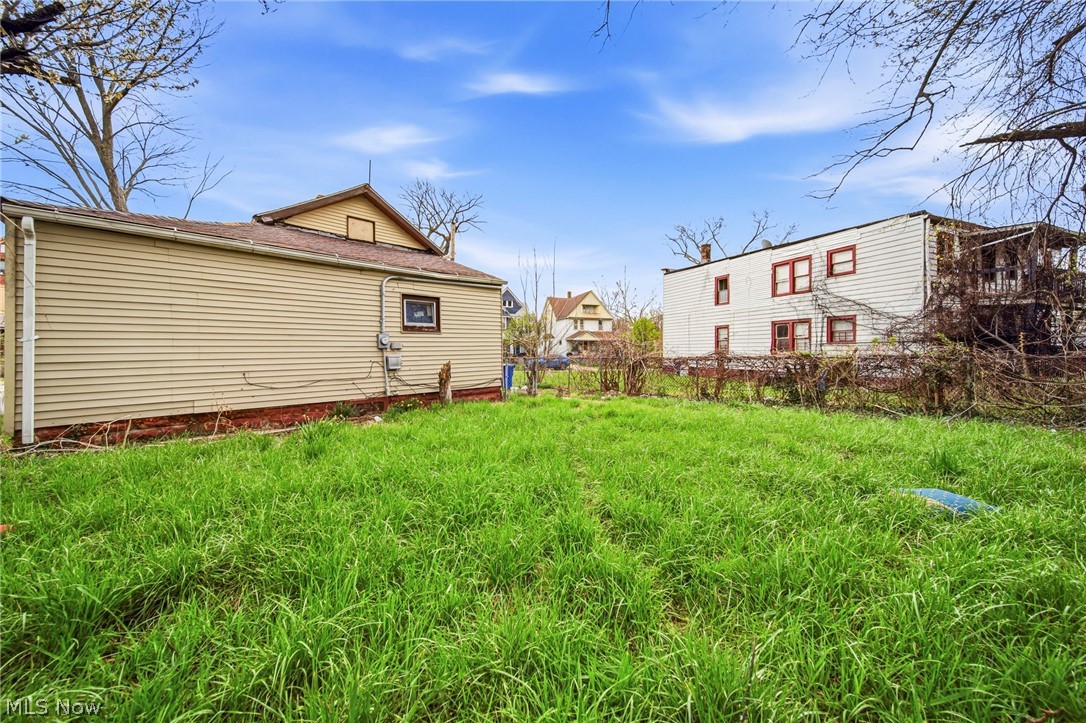 E J Weils - Residential