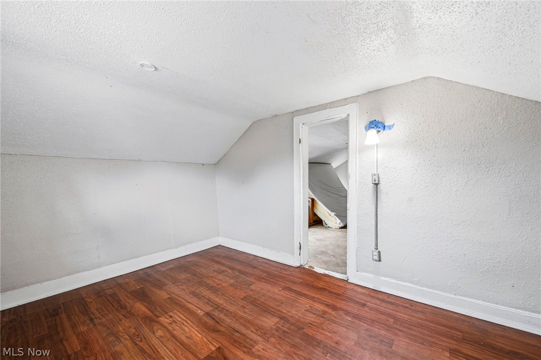 E J Weils - Residential