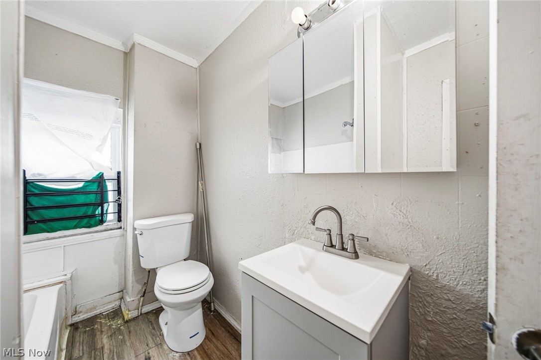 E J Weils - Residential