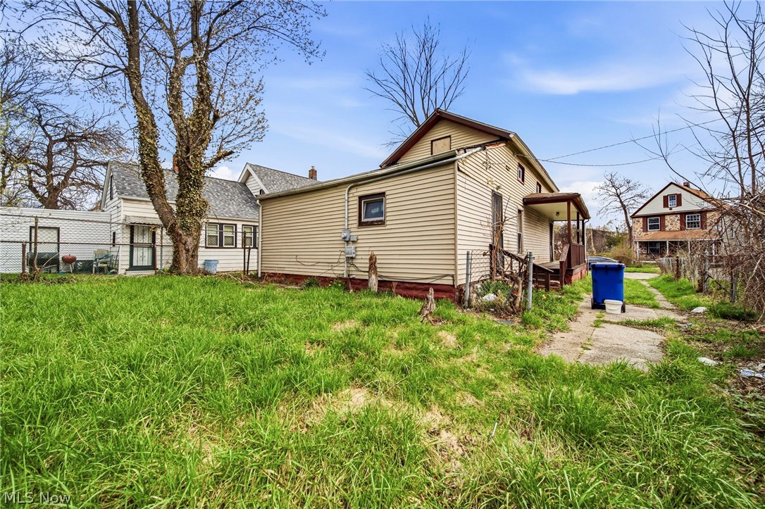 E J Weils - Residential