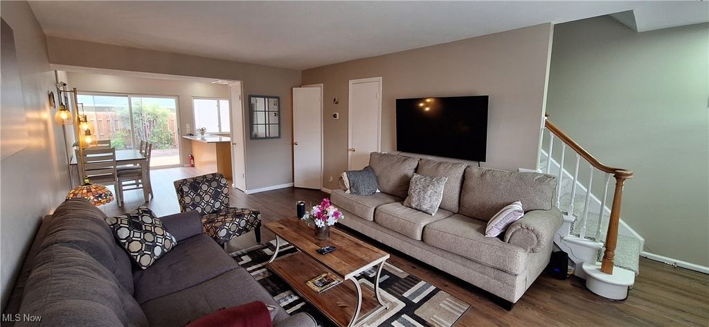 Photo of 5706 York Drive, Lyndhurst, OH 44124 (MLS # 5167678)