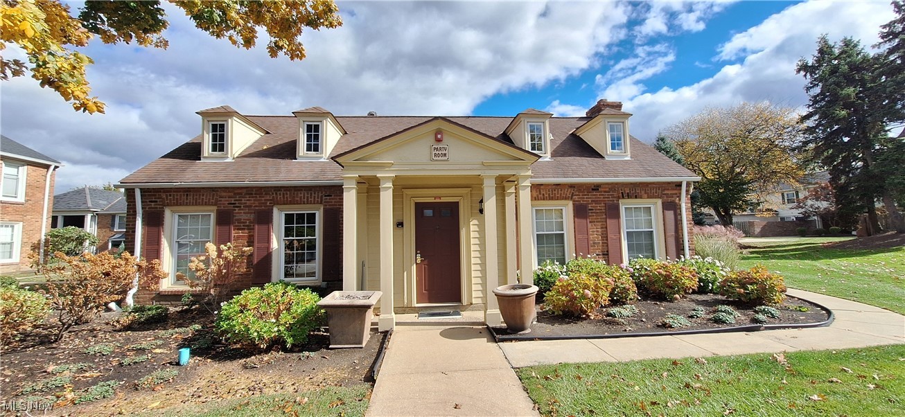 Georgetown/Lyndhurstcondo - Residential