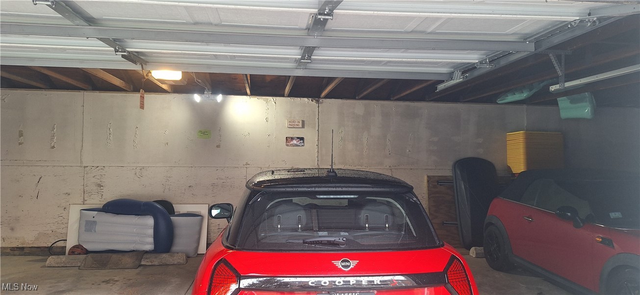 Georgetown/Lyndhurstcondo - Residential