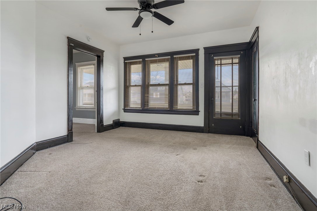 Washington Park - Residential Income