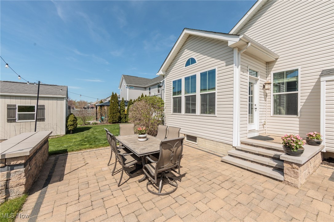 2516 Berkshire Avenue, Avon, Ohio image 3