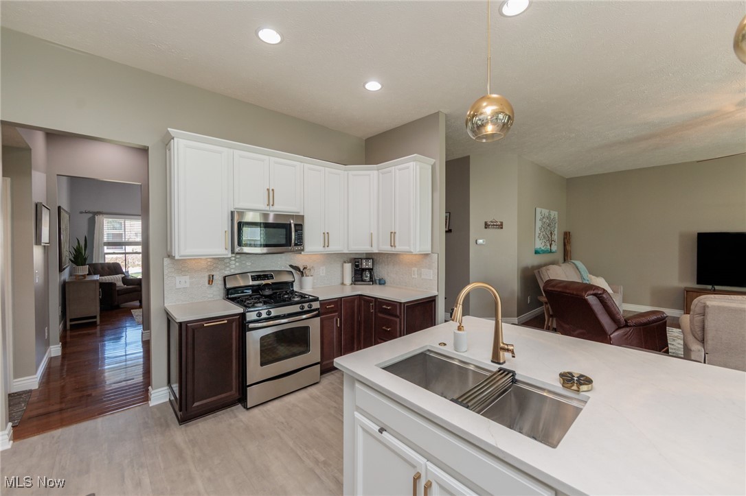 2516 Berkshire Avenue, Avon, Ohio image 18