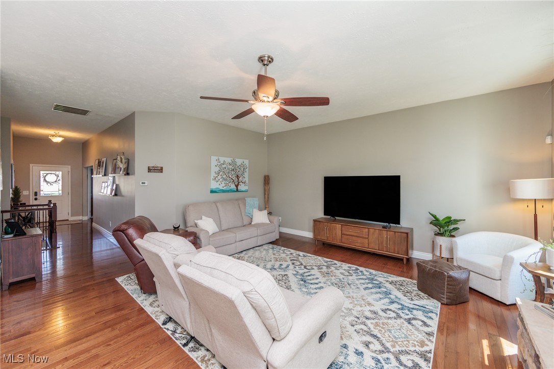 2516 Berkshire Avenue, Avon, Ohio image 11