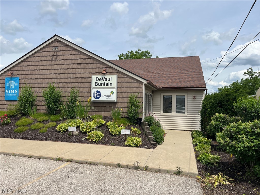 4222 State Route 43 B