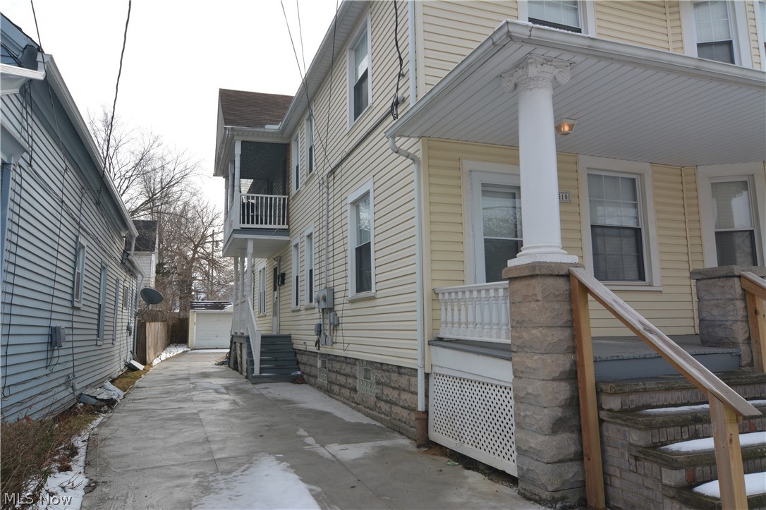 Hickkox Hosmer Bates & Others - Residential Income