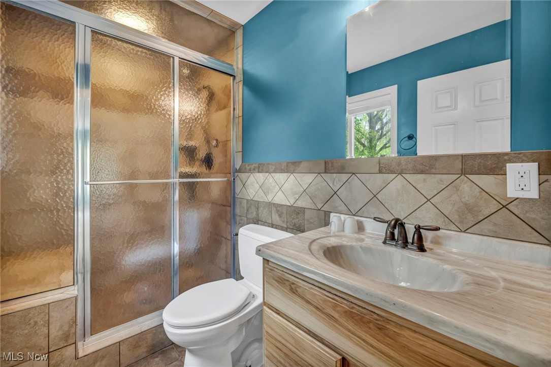 800 Bell Road, Chagrin Falls, Ohio image 17