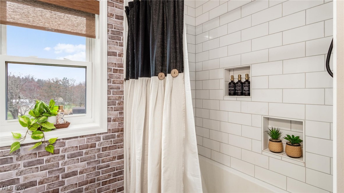 5456 Skyline Drive, Cambridge, Ohio image 23