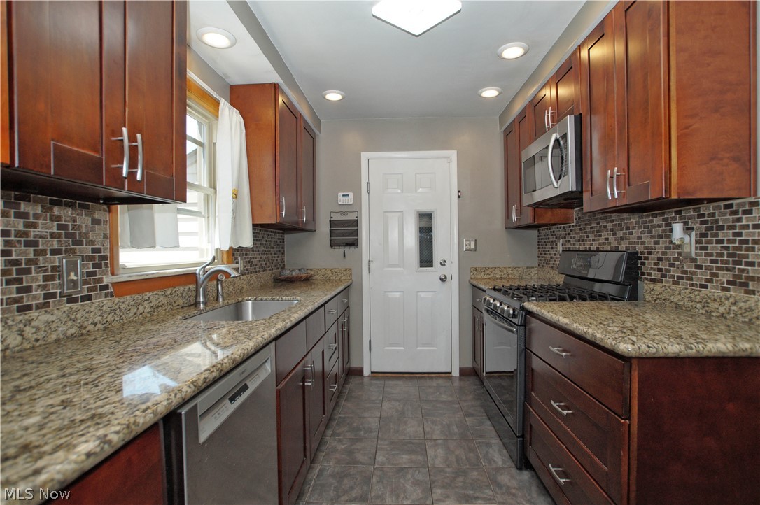 Mayfield Acres - Residential