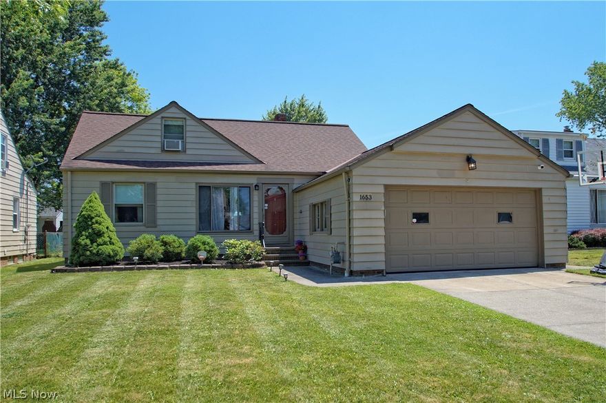 This home is EVERYTHING you could want in a Mayfield home, plus it is in one of the most desired locations in Mayfield! Upon entering the home, you are greeted by a great family room with hardwood floors that opens into the dining room that overlooked the fully fenced back yard. The kitchen was recently remodeled and includes new cabinets, tile backsplash, granite countertops and all appliances. First floor as 2 bedrooms plus a full bath. 2nd floor master suite has a full bathroom as well as a place for a home office. Finished lower level has an amazing rec room that even comes with the home theatre projector and screen! There is absolutely nothing to do but move into this home! Hot Water tank new in 2016. All windows except for living room window have been replaced. 2 car ATTACHED garage as well!