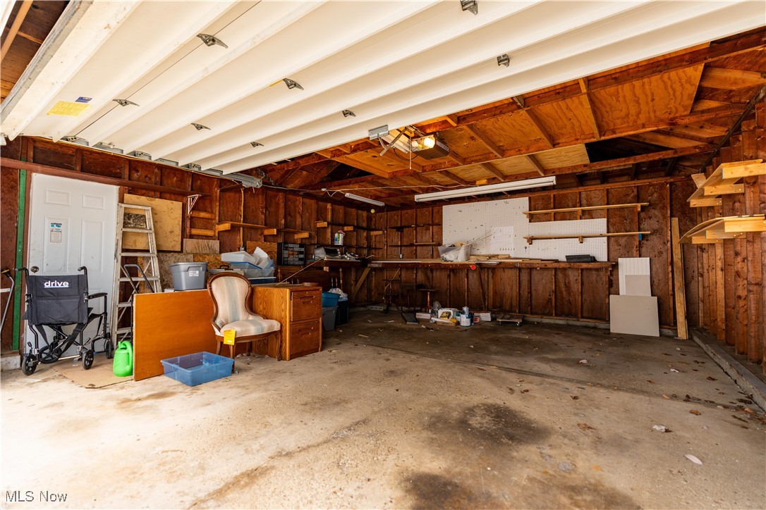 3827 Greenwood Place, Canton, Ohio image 6