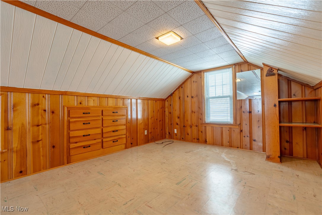 3827 Greenwood Place, Canton, Ohio image 28
