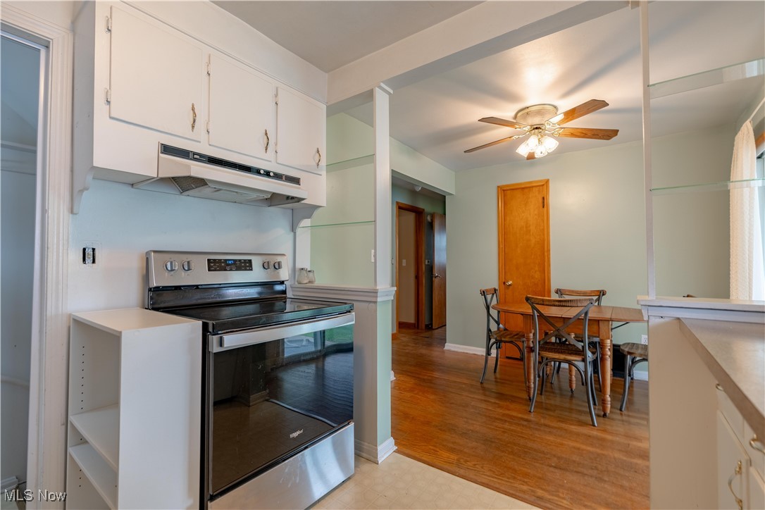 3827 Greenwood Place, Canton, Ohio image 16