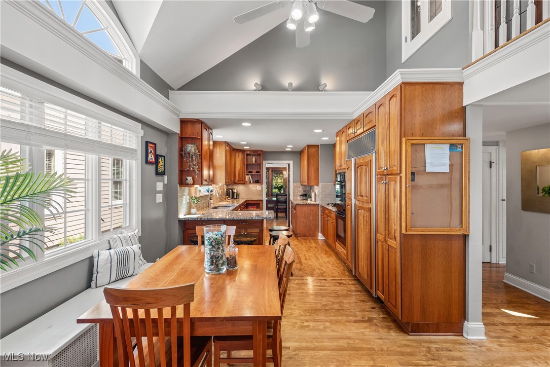 Lakewood, Ohio 44107, United States, 5 Bedrooms Bedrooms, ,4 BathroomsBathrooms,Residential,Active,192106