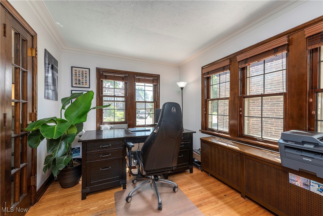 Lakewood, Ohio 44107, United States, 5 Bedrooms Bedrooms, ,4 BathroomsBathrooms,Residential,Active,192106