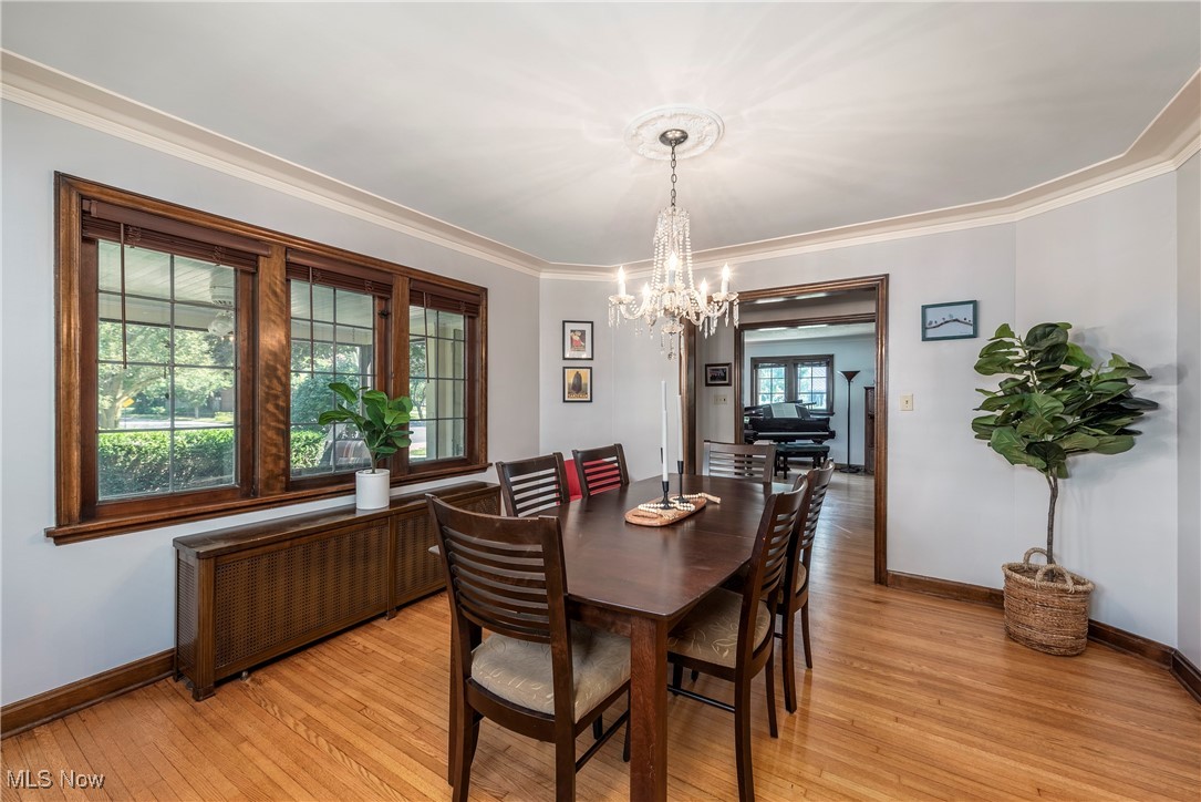 Lakewood, Ohio 44107, United States, 5 Bedrooms Bedrooms, ,4 BathroomsBathrooms,Residential,Active,192106