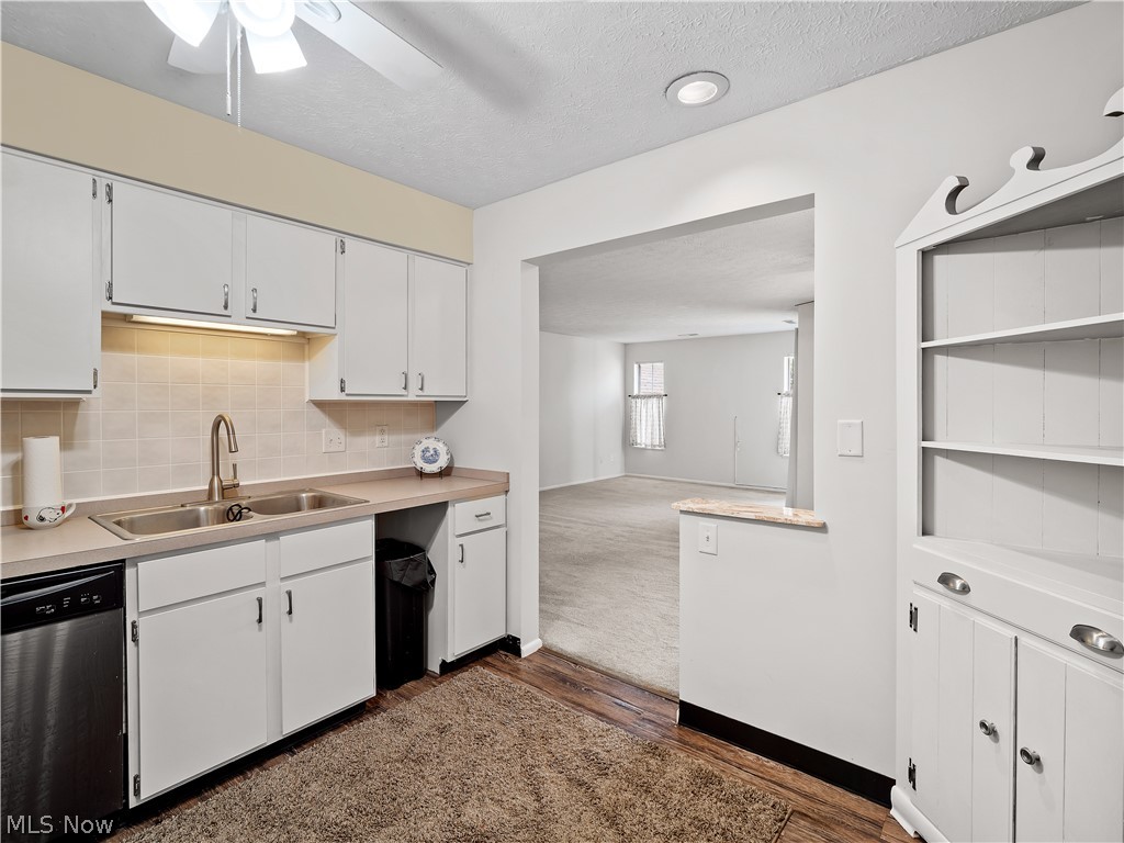 Cherry Ridge Condos - Residential