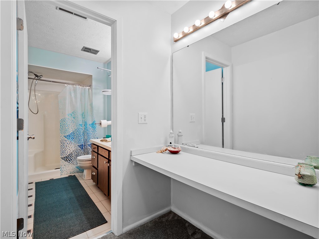 Cherry Ridge Condos - Residential