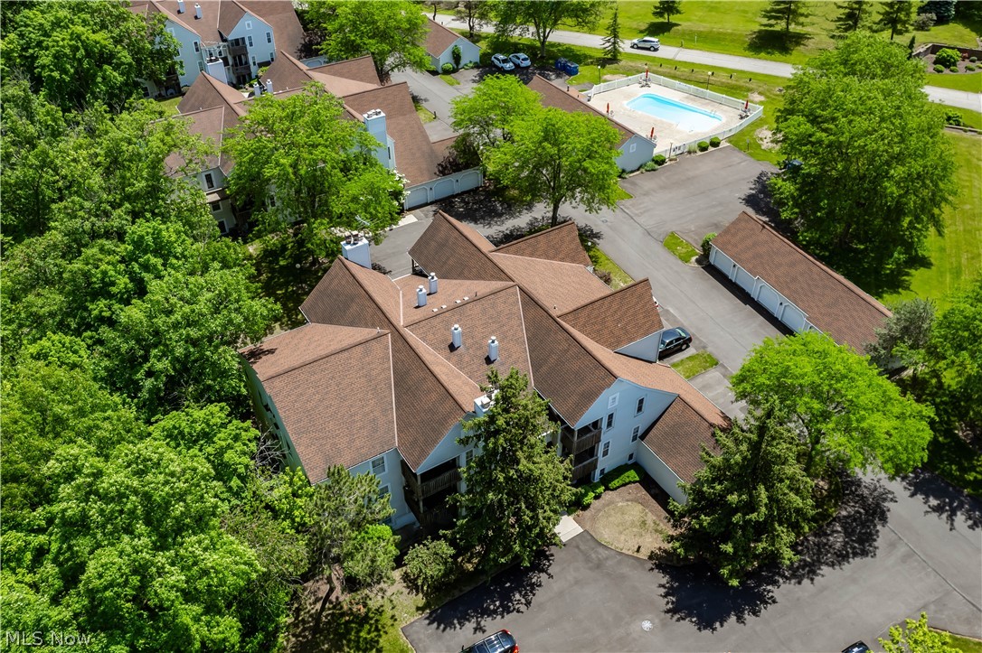 Cherry Ridge Condos - Residential