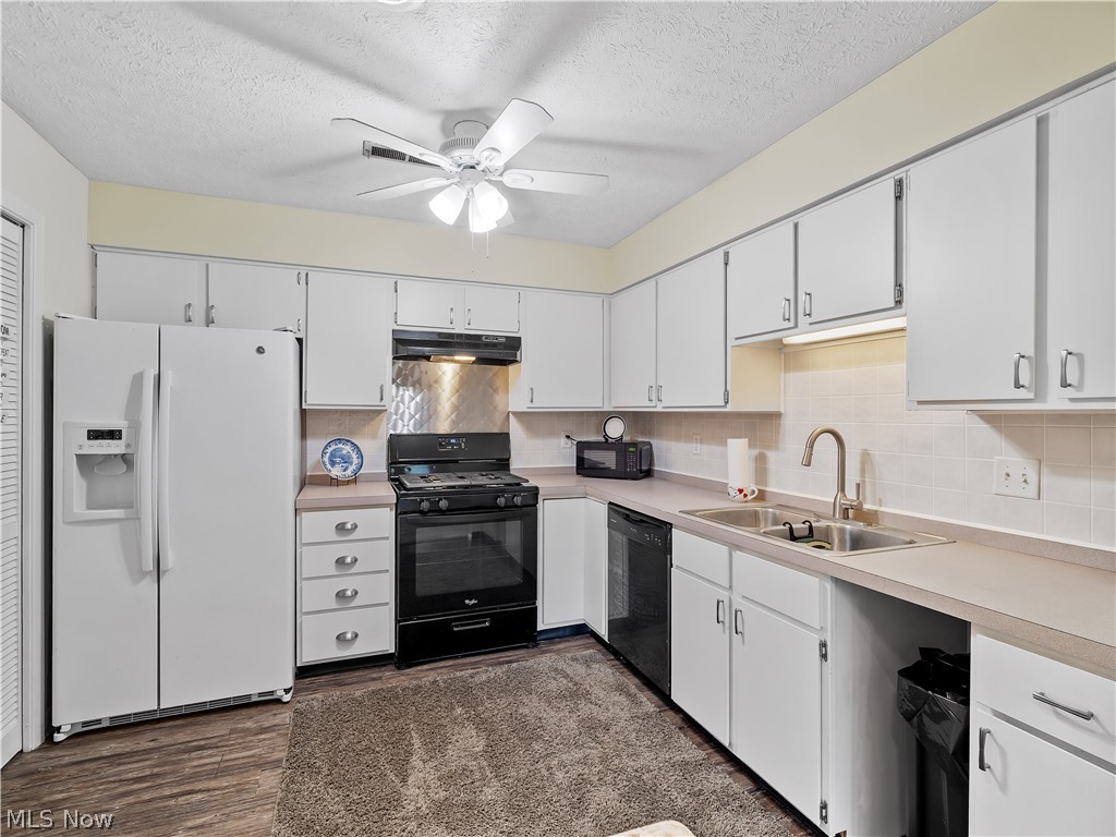 Cherry Ridge Condos - Residential