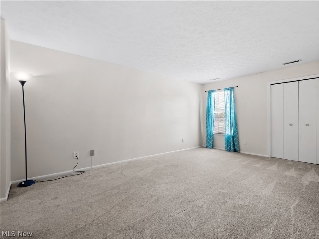 Cherry Ridge Condos - Residential