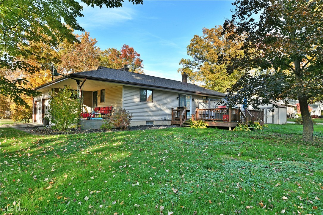 9010 Cain Drive, Warren, Ohio image 35