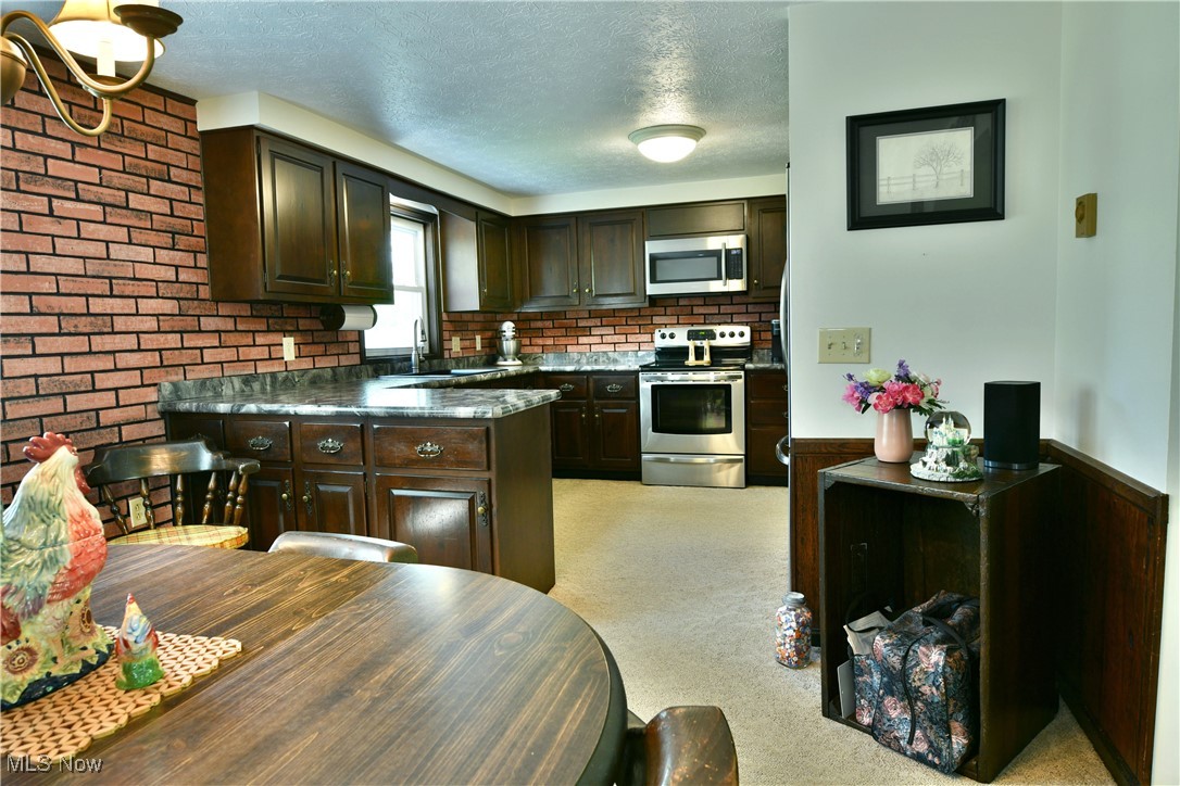 379 Housel Craft Road, Bristolville, Ohio image 14