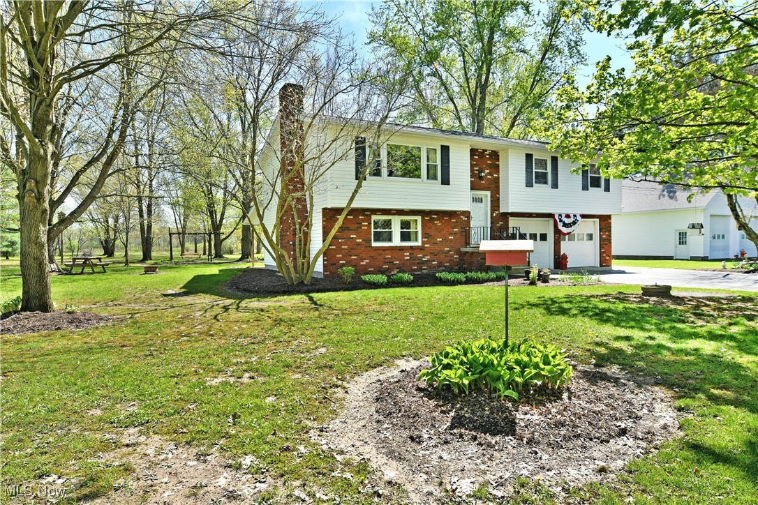 379 Housel Craft Road, Bristolville, Ohio image 3