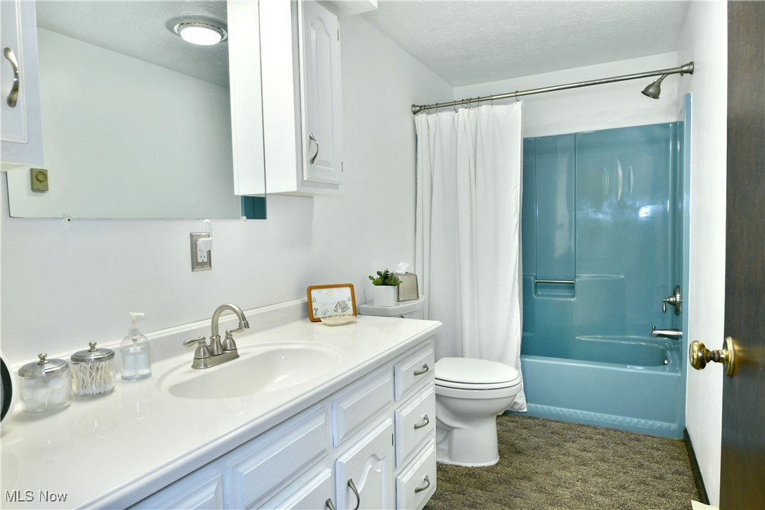379 Housel Craft Road, Bristolville, Ohio image 34