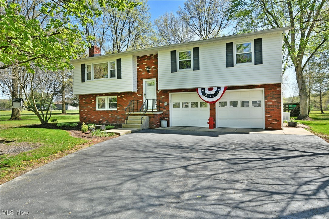379 Housel Craft Road, Bristolville, Ohio image 1