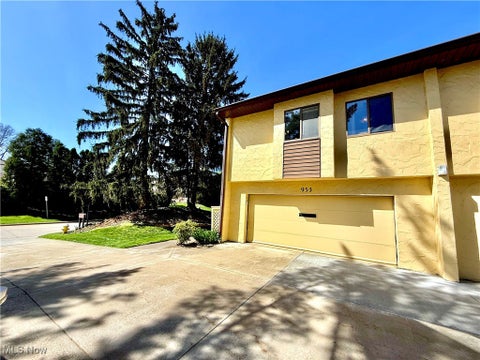 Photo for 953 Hampton Ridge Drive