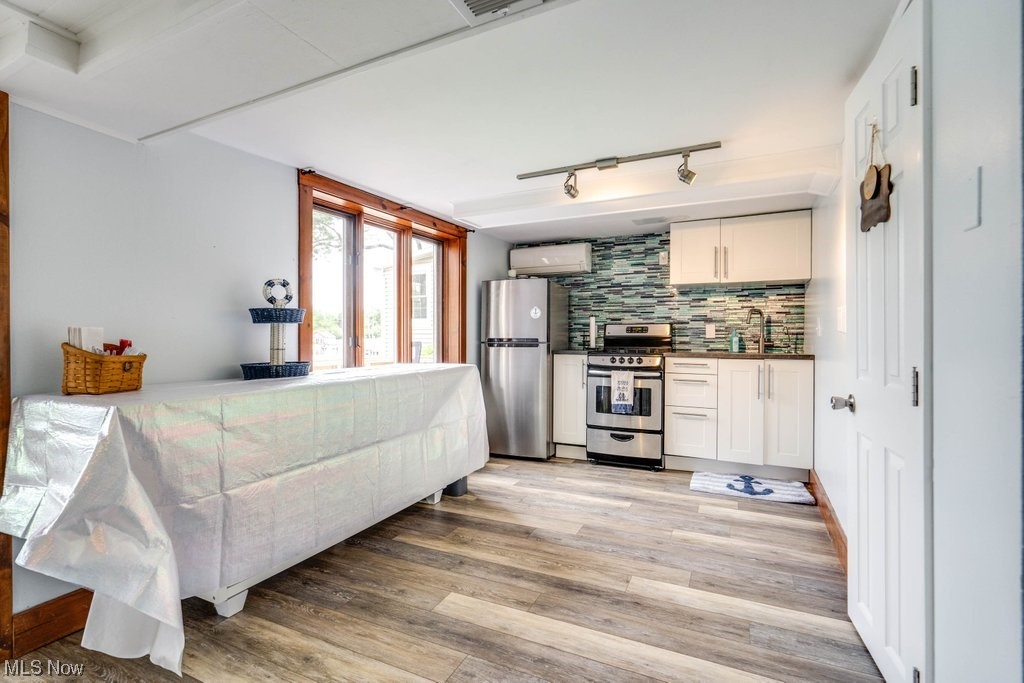 Port Point - Residential