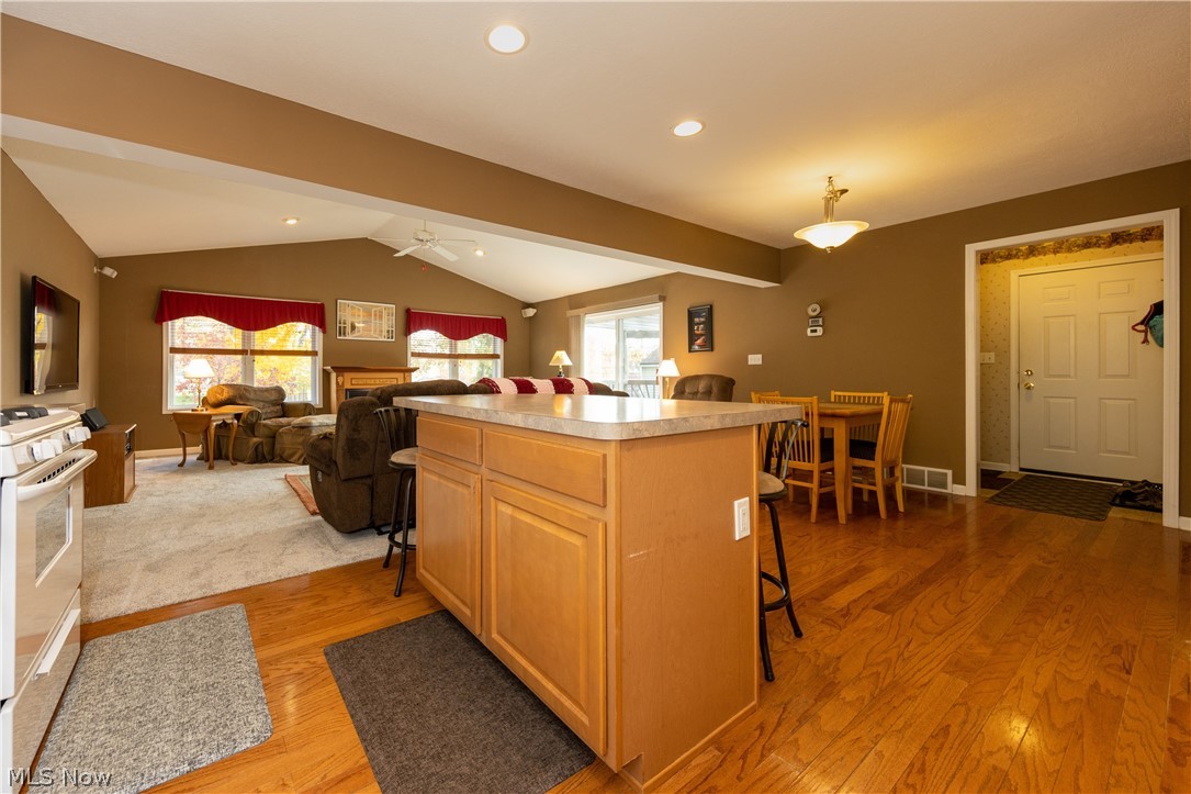 S L Cage Realty Cos Mayfield - Residential