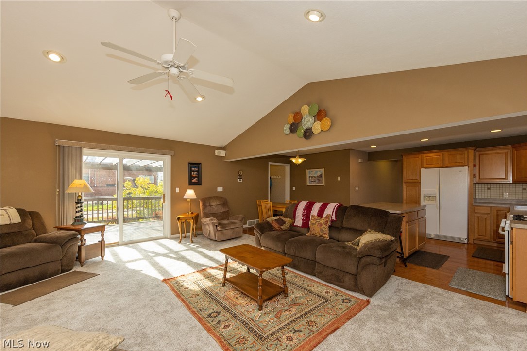 S L Cage Realty Cos Mayfield - Residential