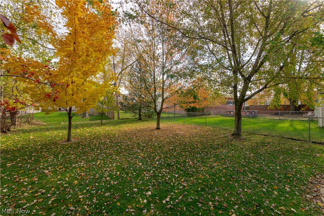 S L Cage Realty Cos Mayfield - Residential