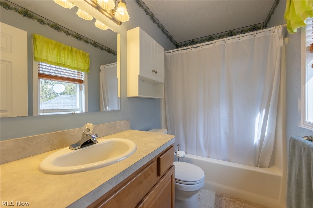 S L Cage Realty Cos Mayfield - Residential