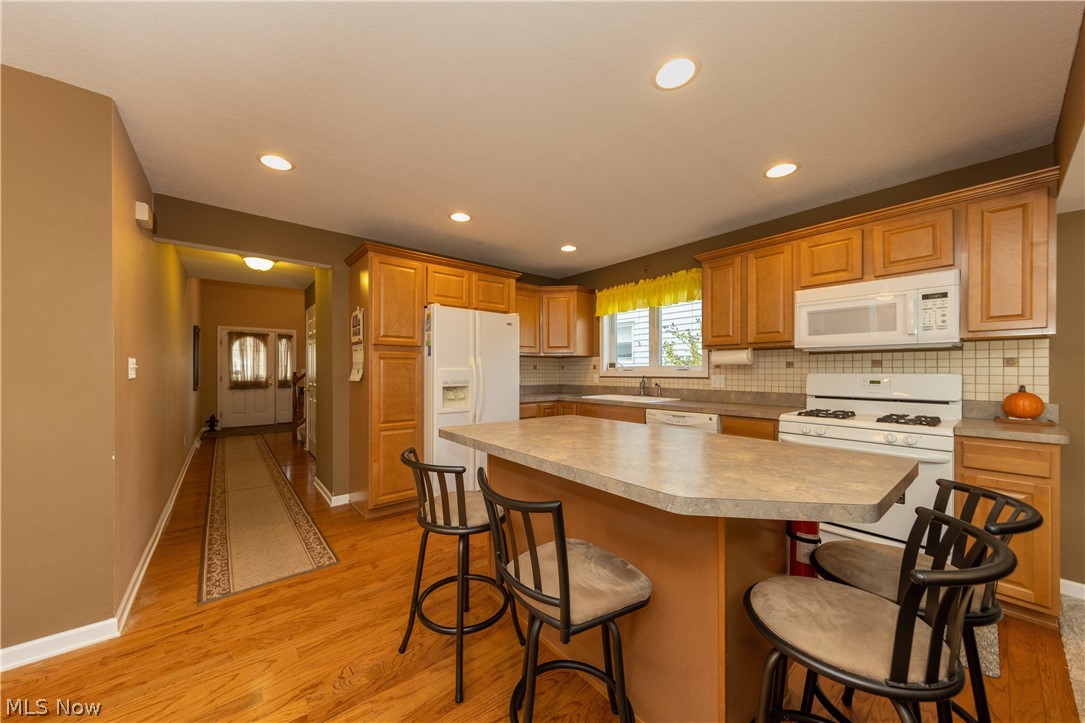 S L Cage Realty Cos Mayfield - Residential