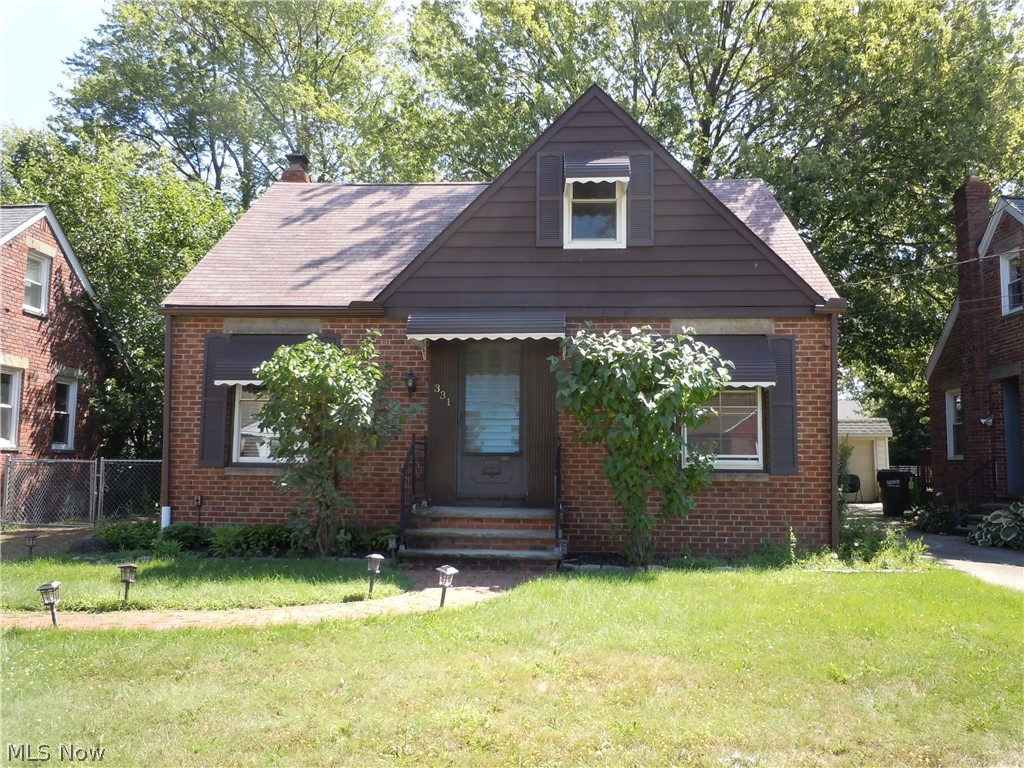 Bungalow - Residential