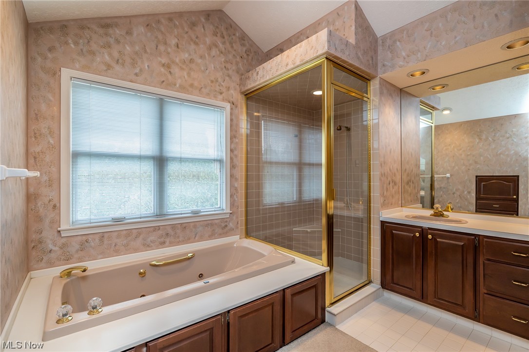 Bristol Pointe - Residential