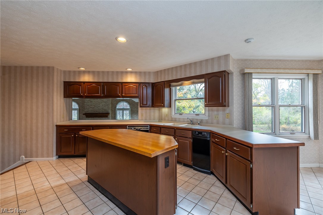 Bristol Pointe - Residential