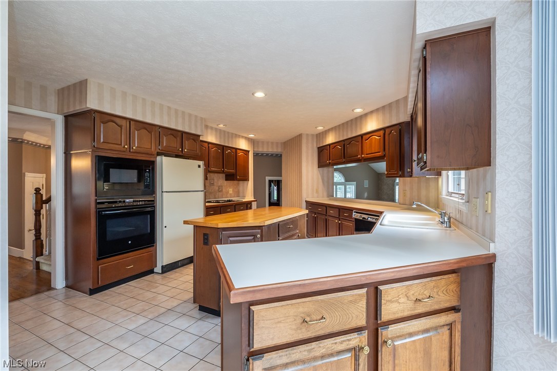 Bristol Pointe - Residential