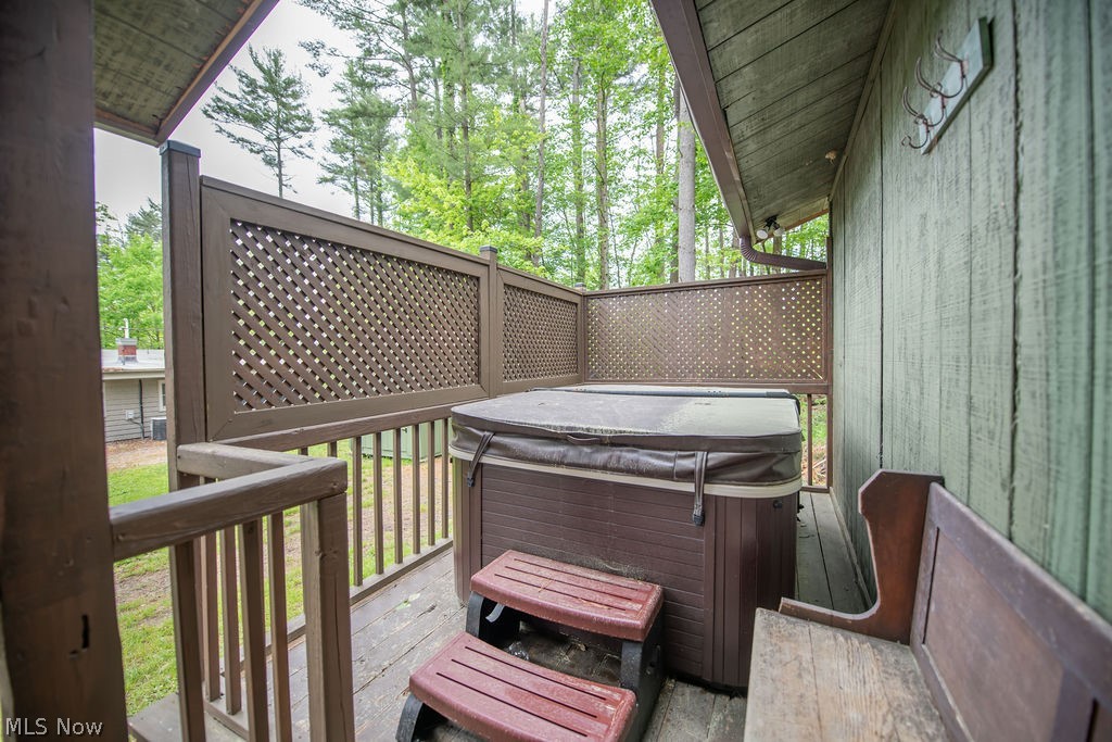 Atwood Pines 05 - Residential