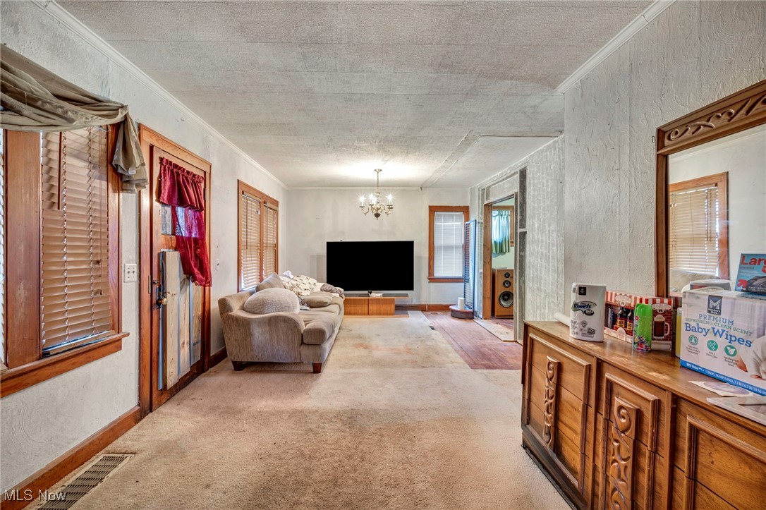 20663 Woodstock Avenue