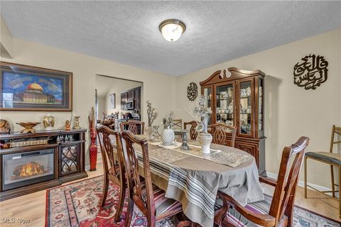 Tiny photo for 3961 Woodworth Drive, Lorain, OH 44053 (MLS # 5179380)