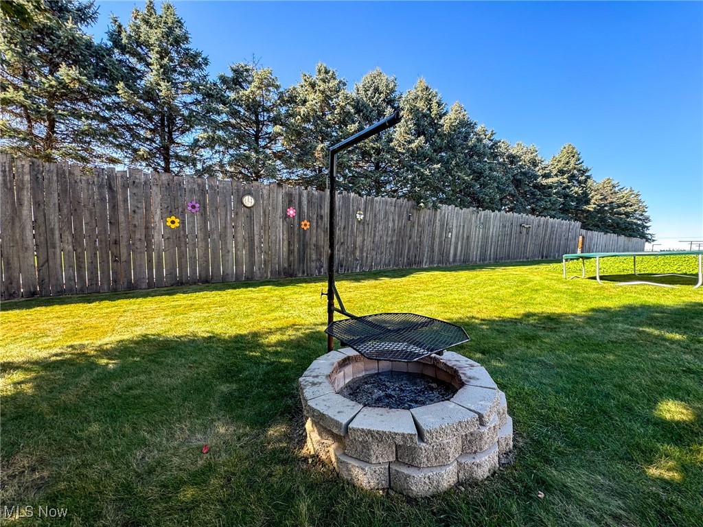 8495 Mount Hope Road, Apple Creek, Ohio image 11