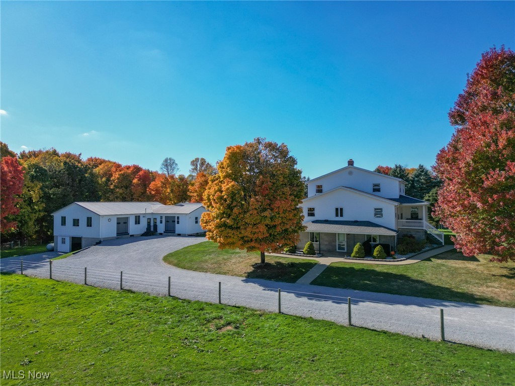8495 Mount Hope Road, Apple Creek, Ohio image 1